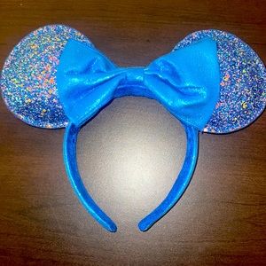 Blue sparkly Disney ears, worn once